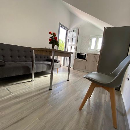 Ninemia Apartment Artemonas エクステリア 写真